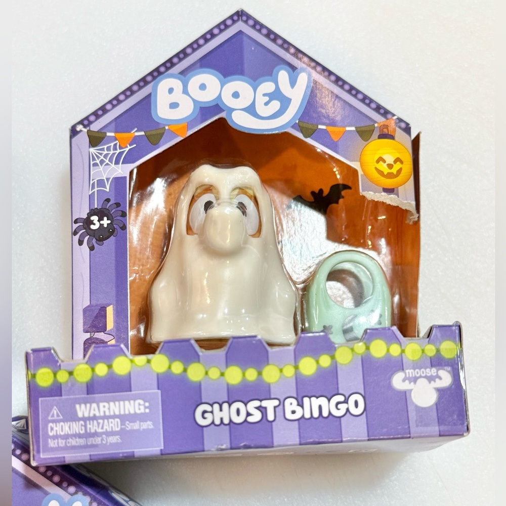 Bluey Halloween Booey figure set of 3 Bluey bingo and Chloe New in box - Picture 3 of 4